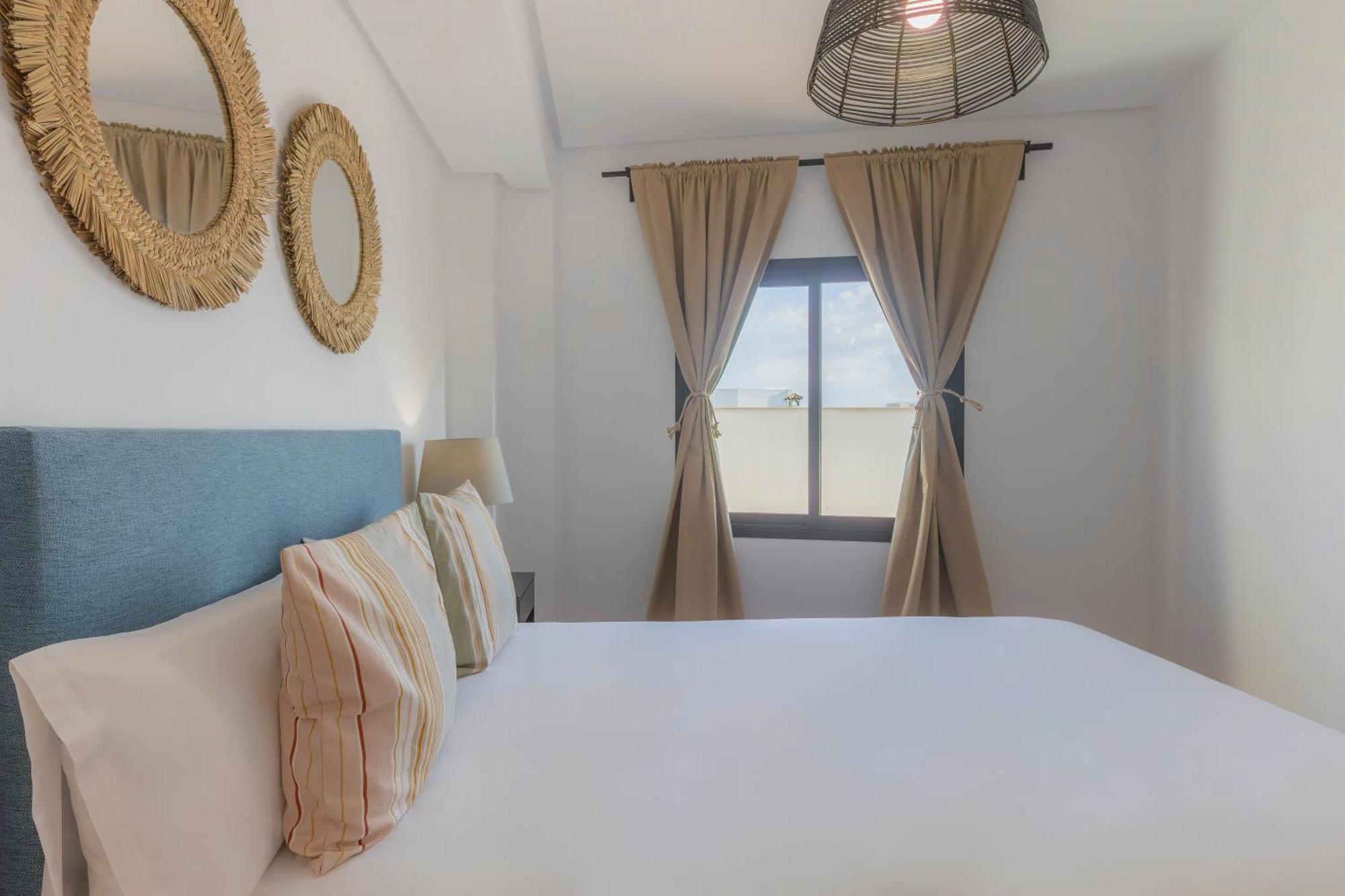 Apartamentos Moon Dreams Puerto Эль-Пуэрто-де-Санта-Мария Экстерьер фото