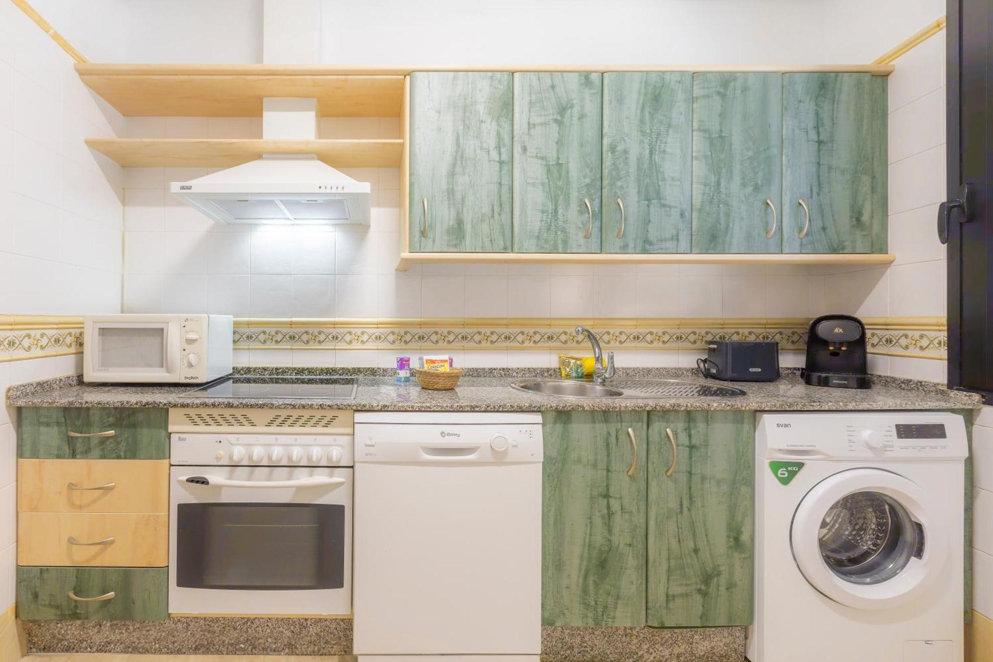 Apartamentos Moon Dreams Puerto Эль-Пуэрто-де-Санта-Мария Экстерьер фото