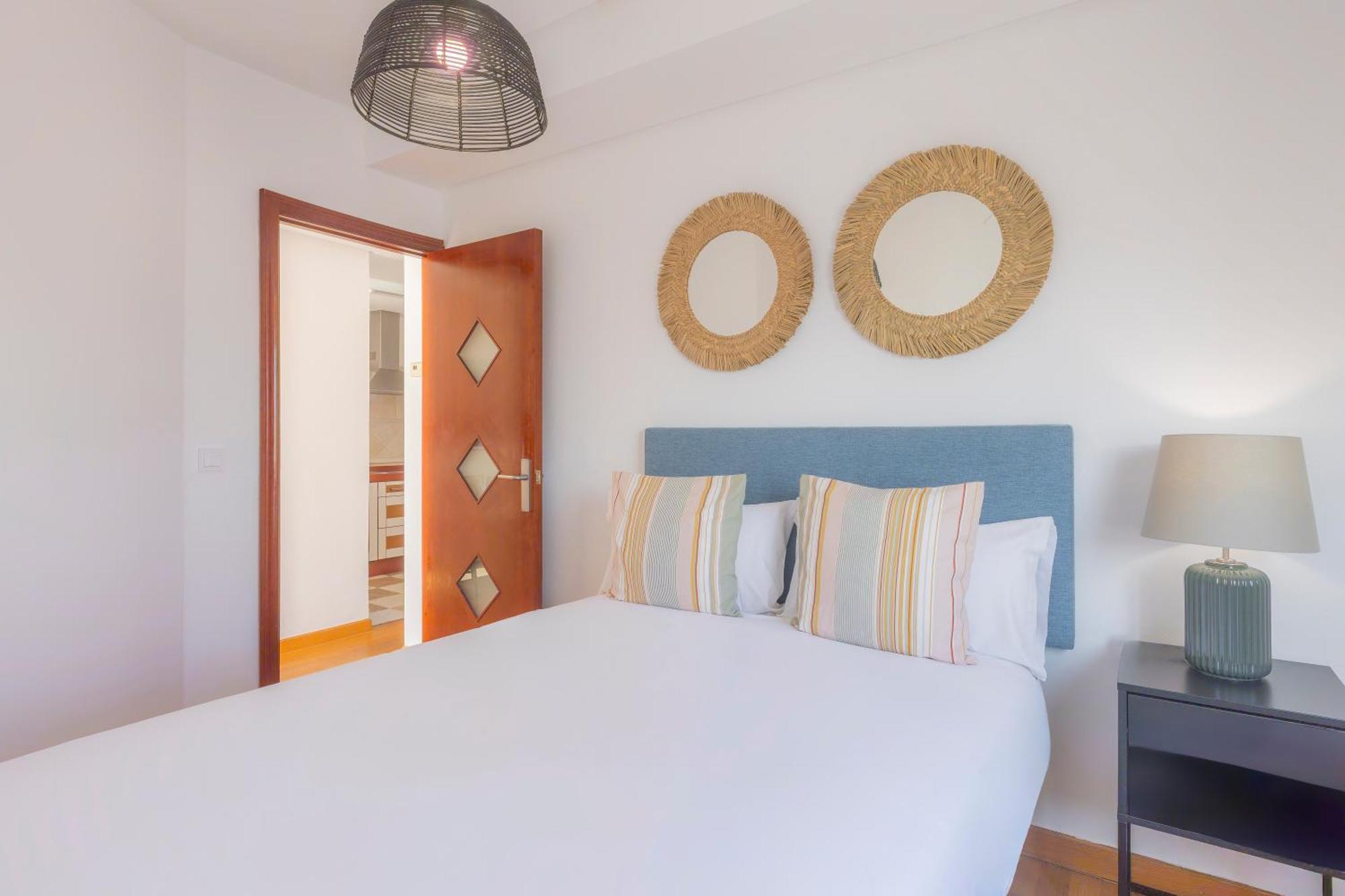 Apartamentos Moon Dreams Puerto Эль-Пуэрто-де-Санта-Мария Экстерьер фото