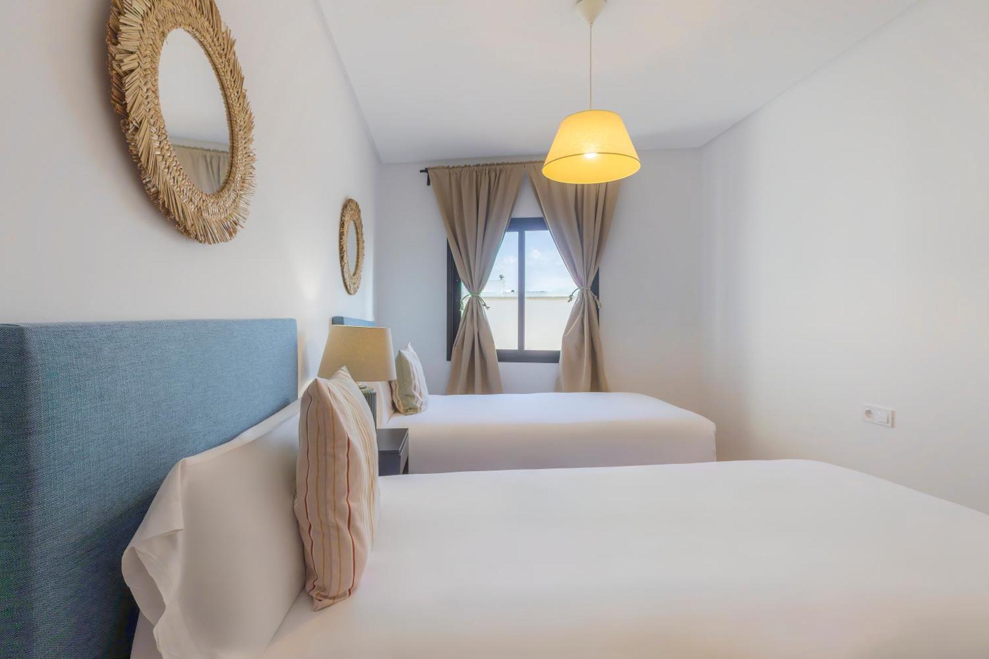 Apartamentos Moon Dreams Puerto Эль-Пуэрто-де-Санта-Мария Экстерьер фото