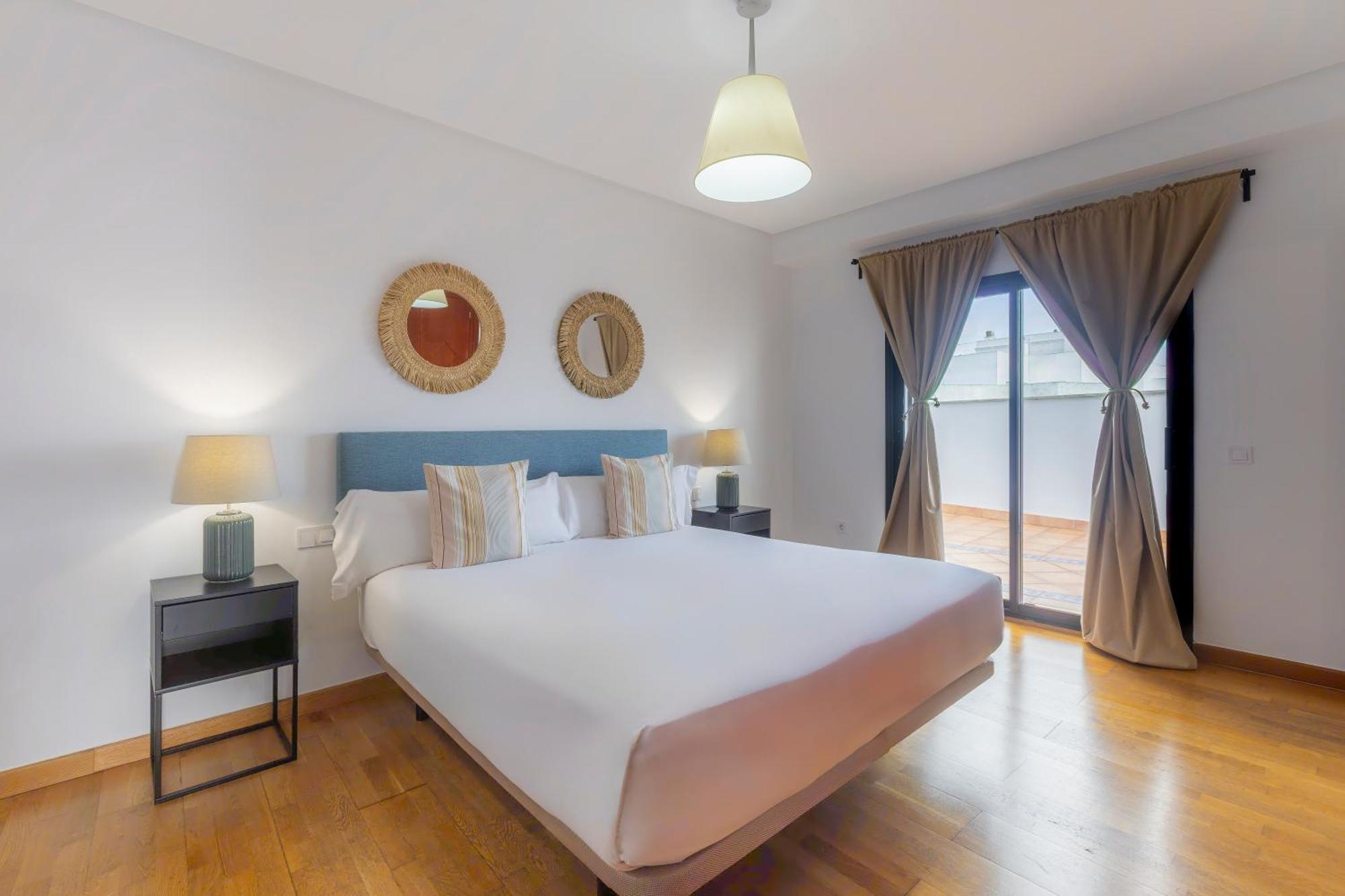 Apartamentos Moon Dreams Puerto Эль-Пуэрто-де-Санта-Мария Экстерьер фото